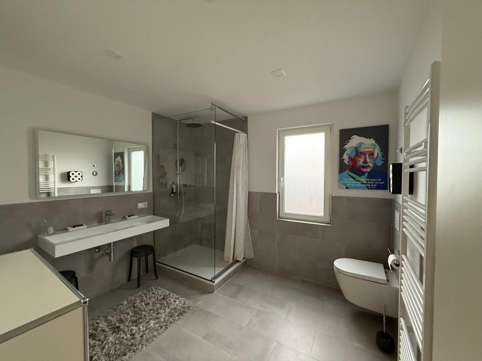 Stylisches Apartment Mit Grossem Tageslichbad Am Marktplatz Леонберг Экстерьер фото